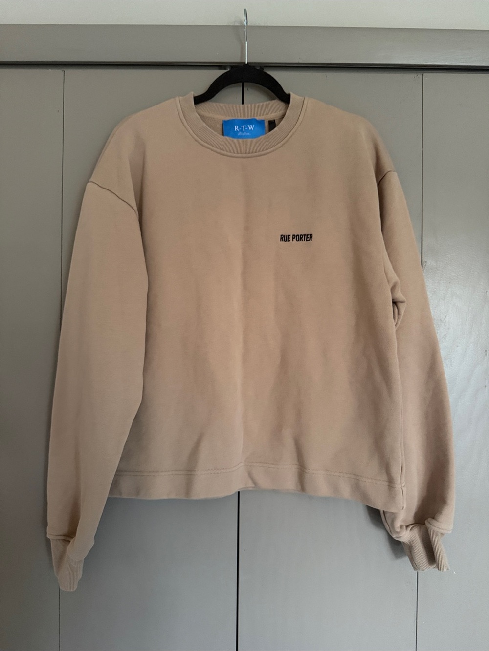 Rue Porter Crewneck Sweatshirt in Sand